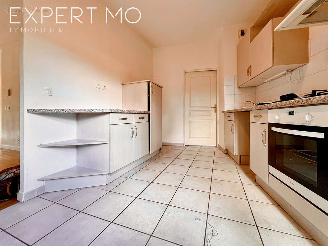 Appartement à LYON-4E