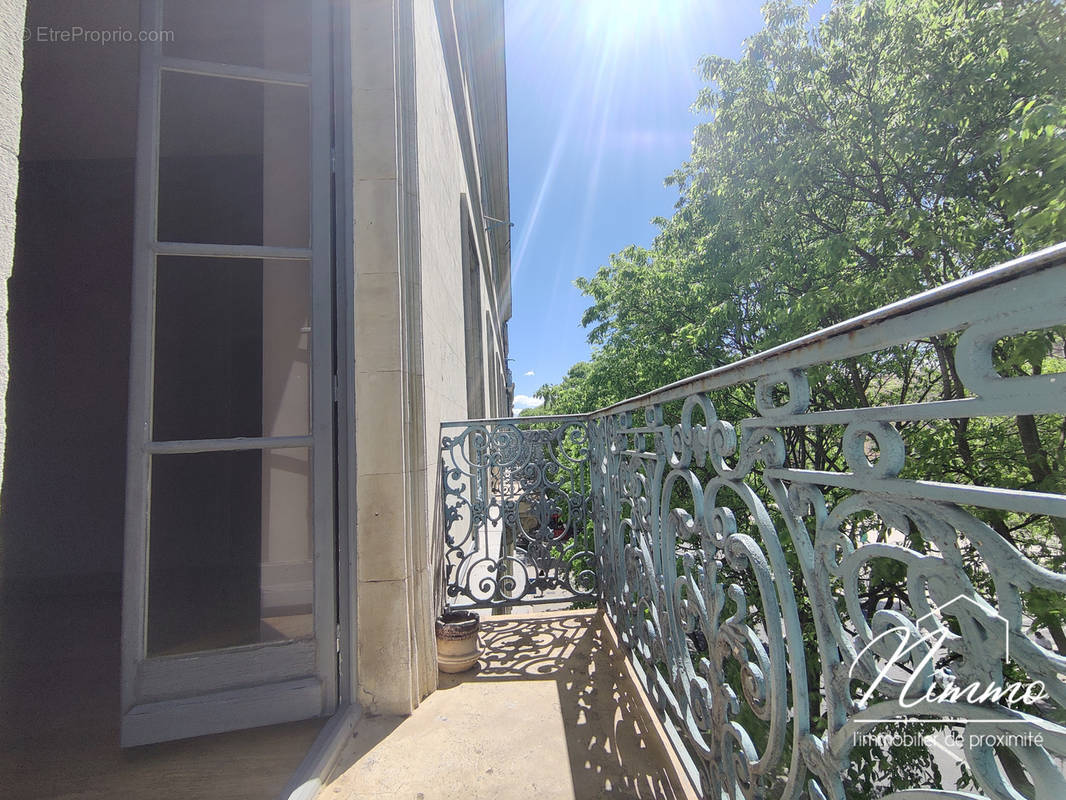 Appartement à NIMES