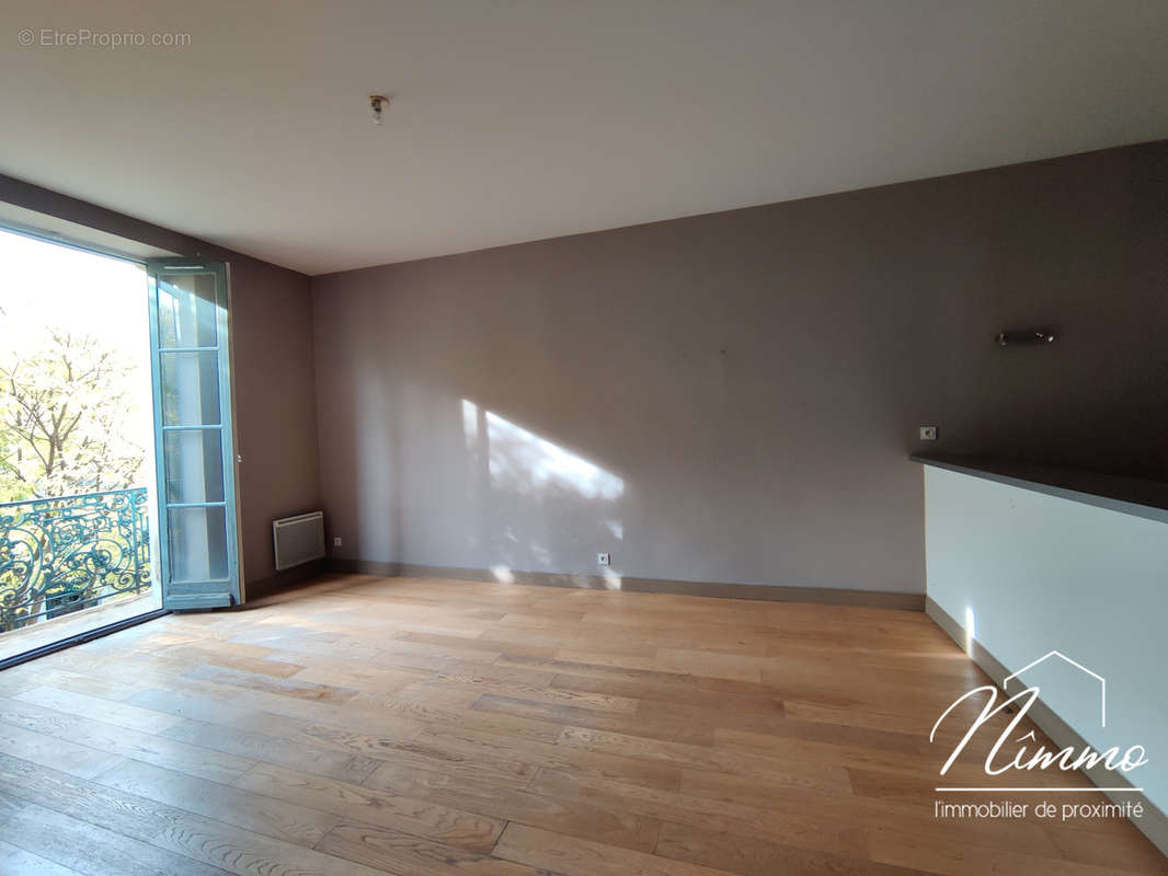 Appartement à NIMES