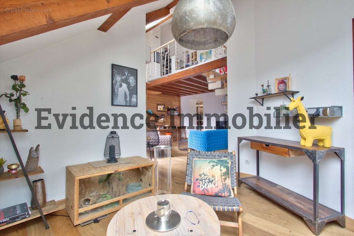 Appartement à ALBERTVILLE