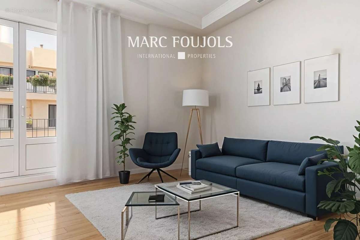 Appartement à PARIS-16E