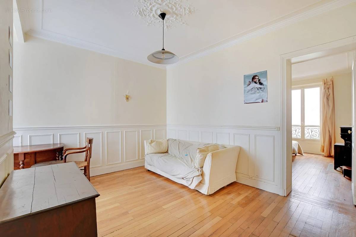 Appartement à PARIS-9E