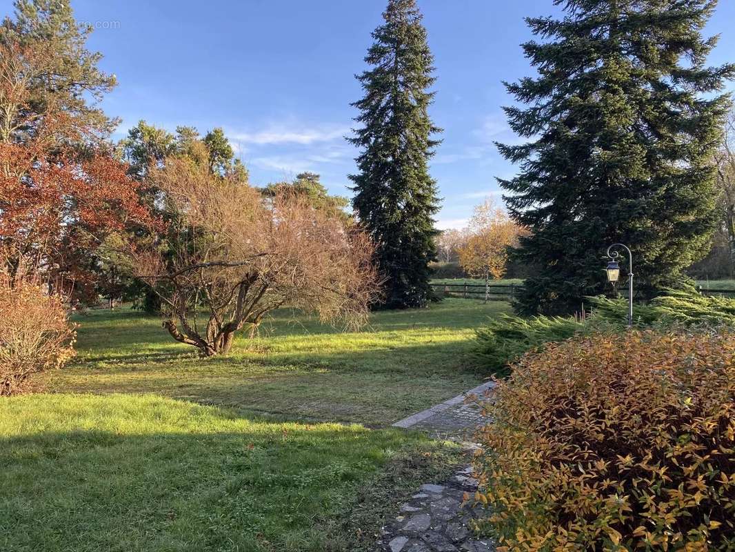 Appartement à ARGENTON-SUR-CREUSE