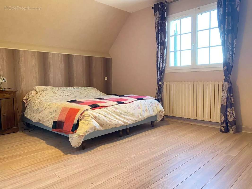 Appartement à ARGENTON-SUR-CREUSE