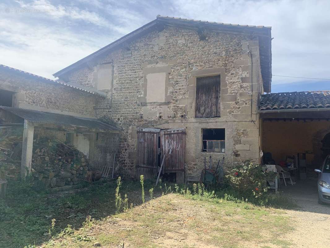 Maison à SAINT-MARCEL-LES-VALENCE