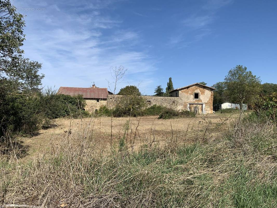 Maison à SAINT-MARCEL-LES-VALENCE