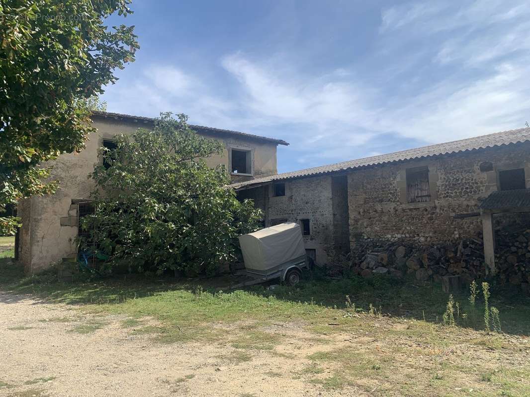 Maison à SAINT-MARCEL-LES-VALENCE