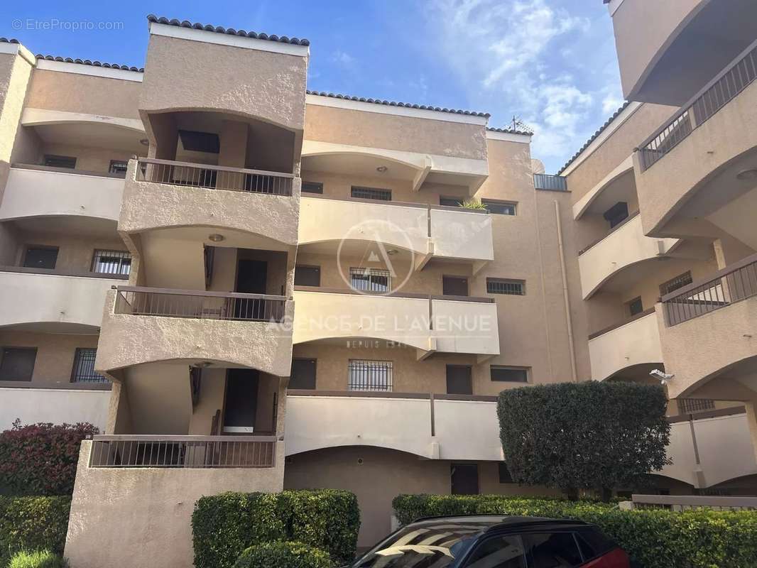 Appartement à SIX-FOURS-LES-PLAGES