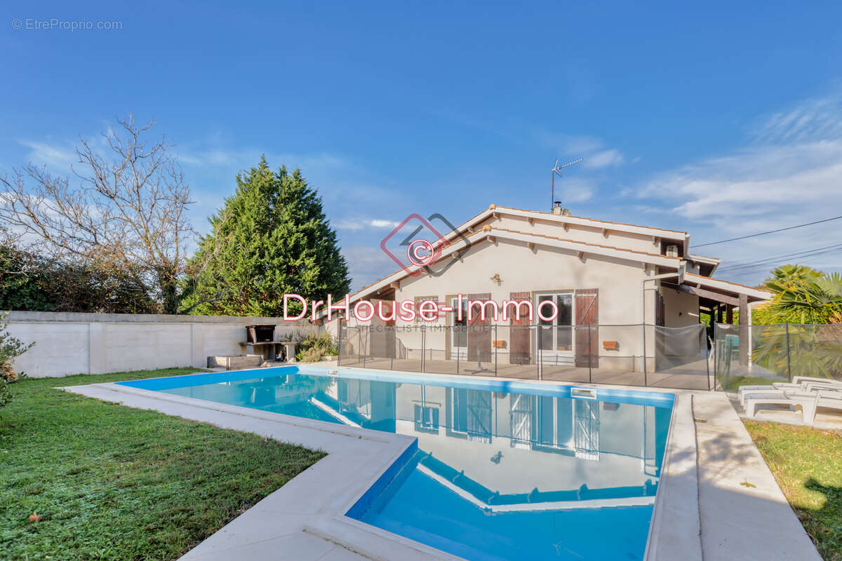 Maison à SAINT-MEDARD-EN-JALLES