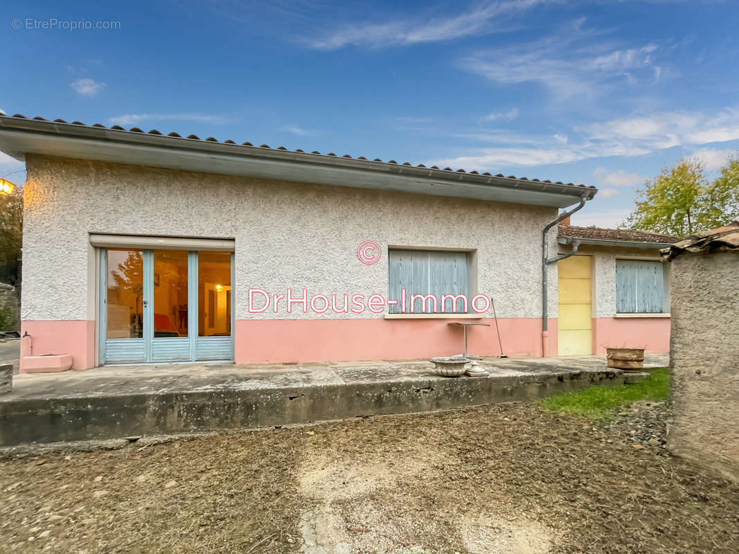 Maison à TREVOUX