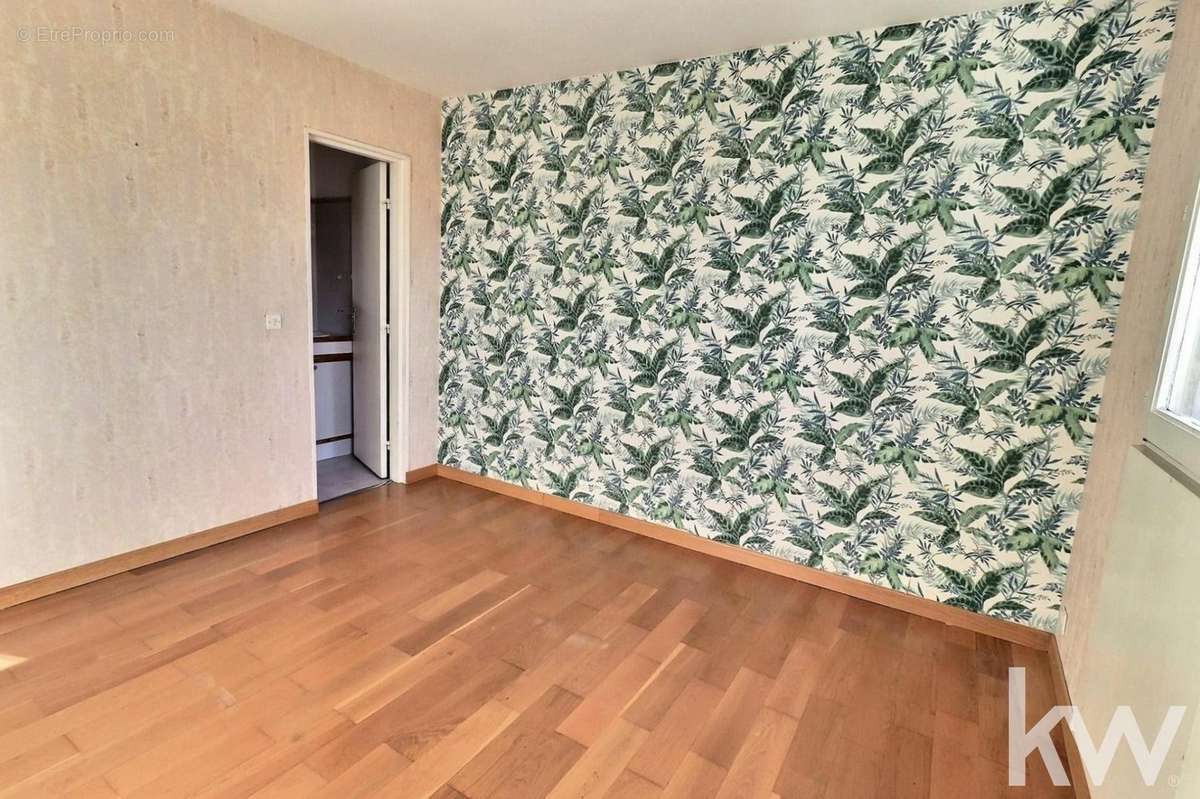 Appartement à VERNEUIL-SUR-SEINE