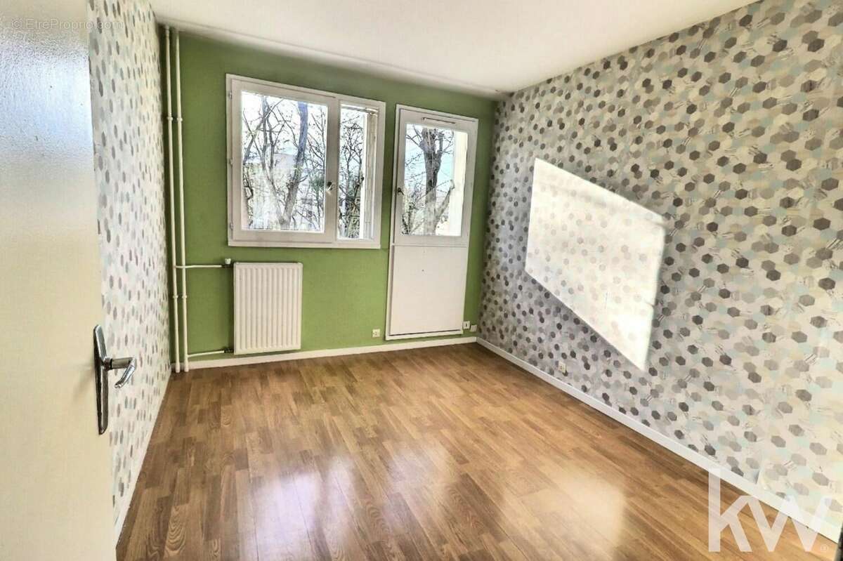 Appartement à VERNEUIL-SUR-SEINE