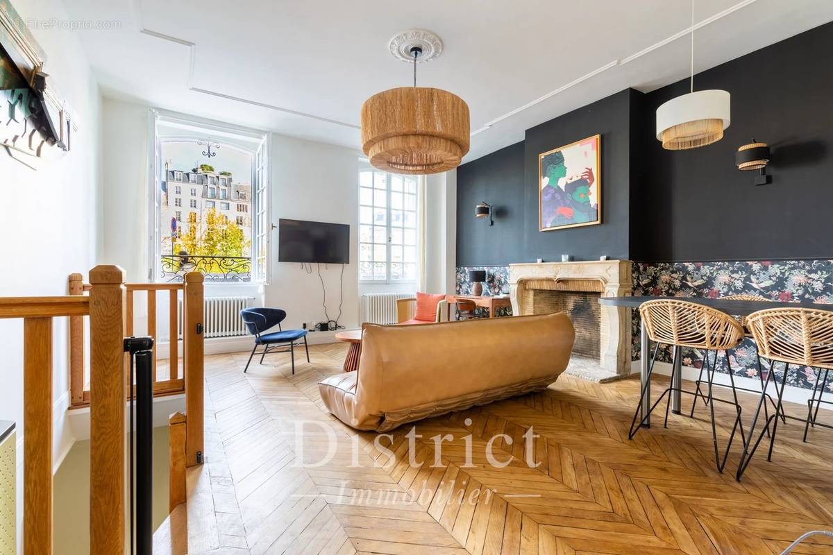 Appartement à PARIS-4E