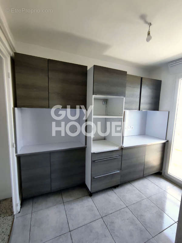 Appartement à MARSEILLE-15E