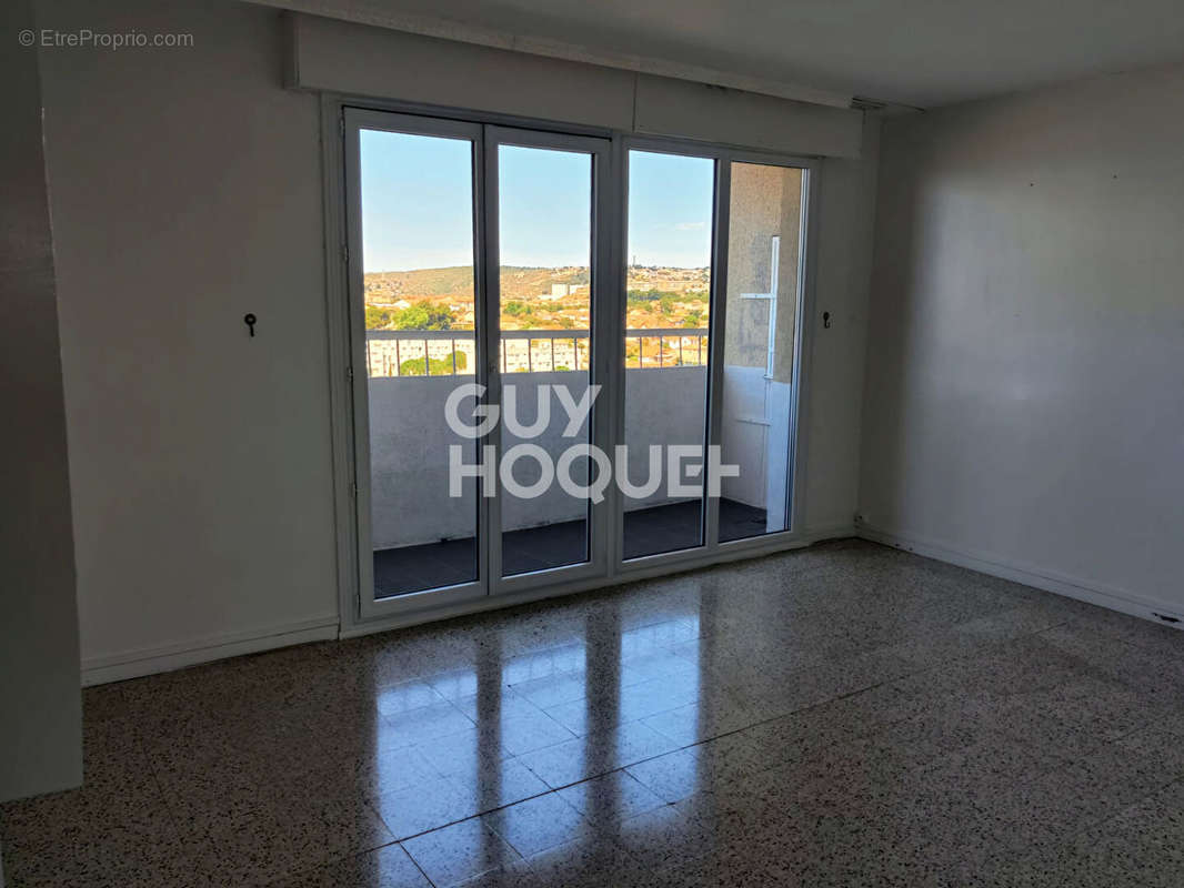 Appartement à MARSEILLE-15E