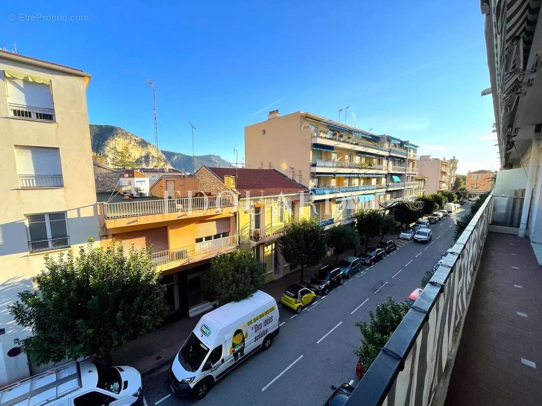 Appartement à BEAULIEU-SUR-MER