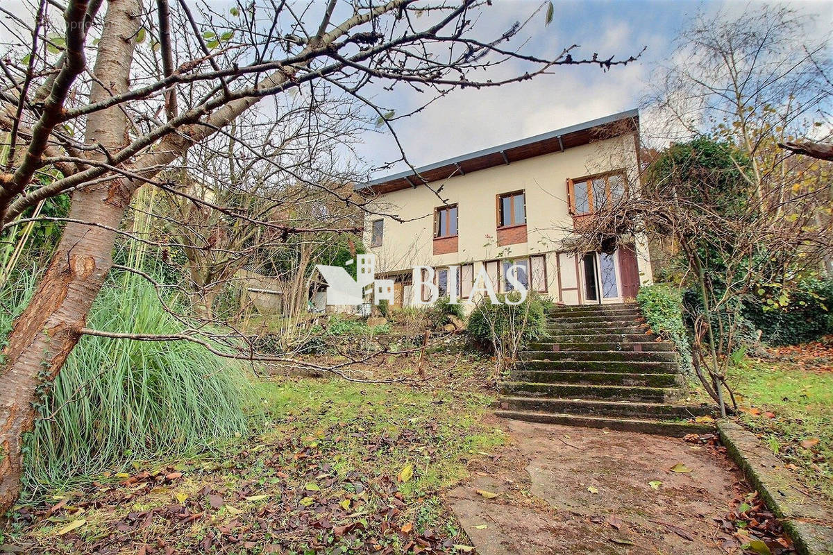 Maison à DEVILLE-LES-ROUEN