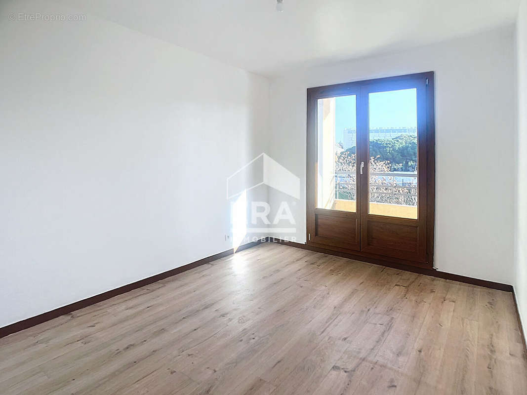 Appartement à MARSEILLE-14E