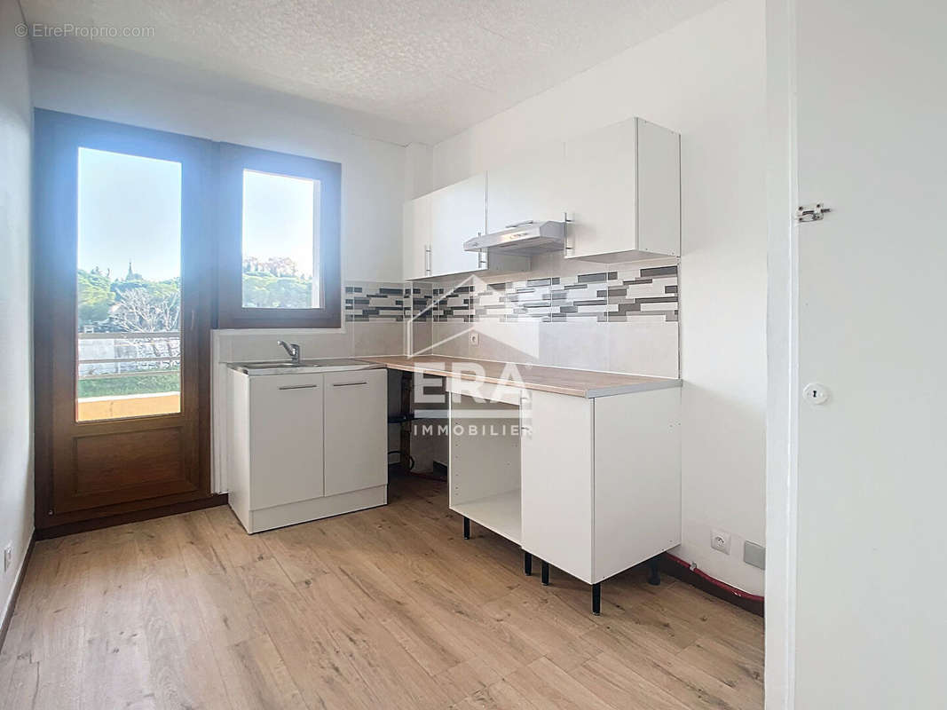 Appartement à MARSEILLE-14E