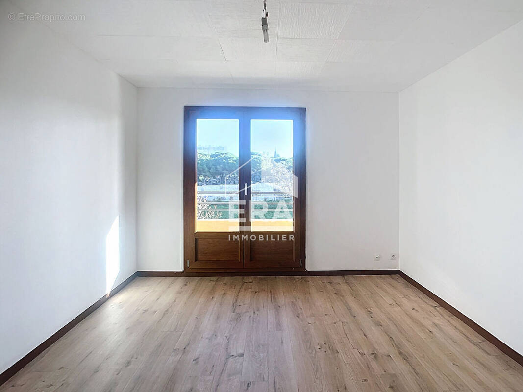 Appartement à MARSEILLE-14E