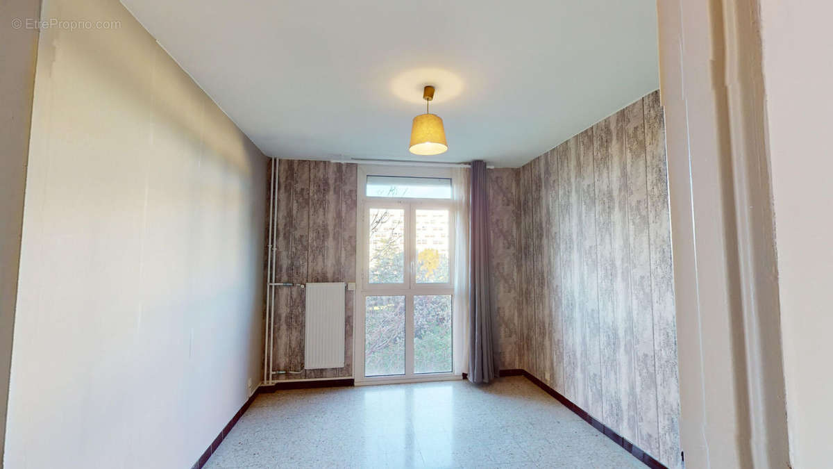 Appartement à MARSEILLE-10E