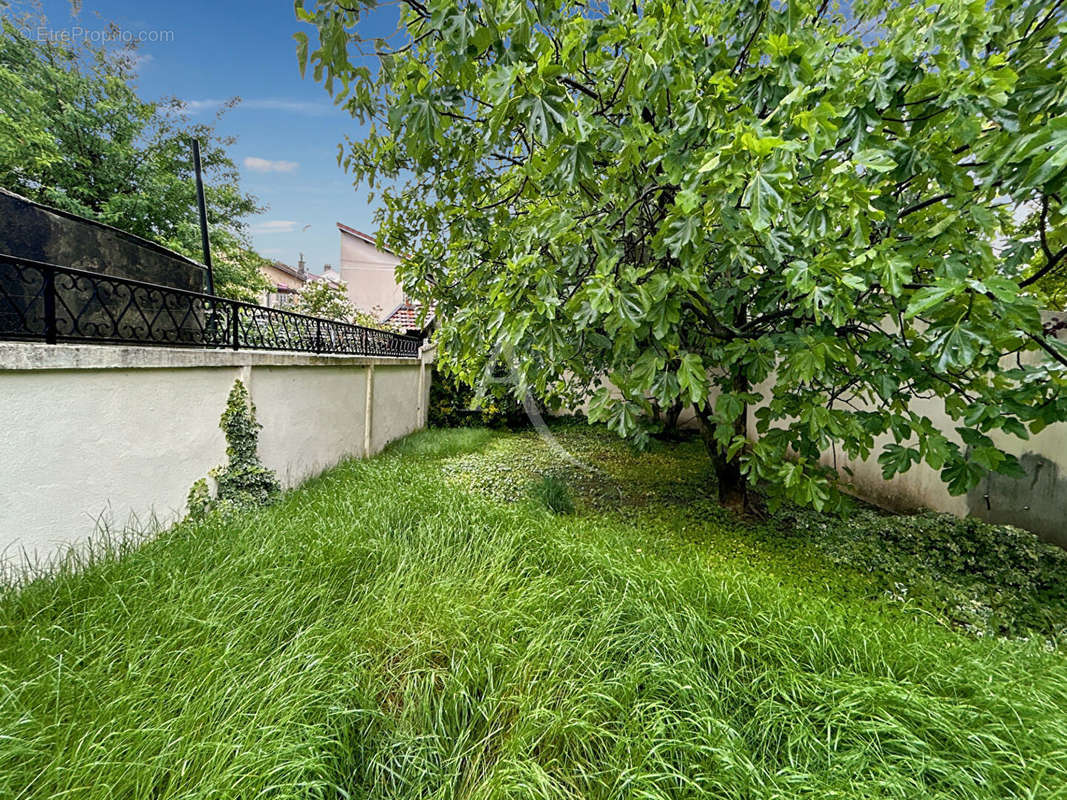 Maison à VITRY-SUR-SEINE