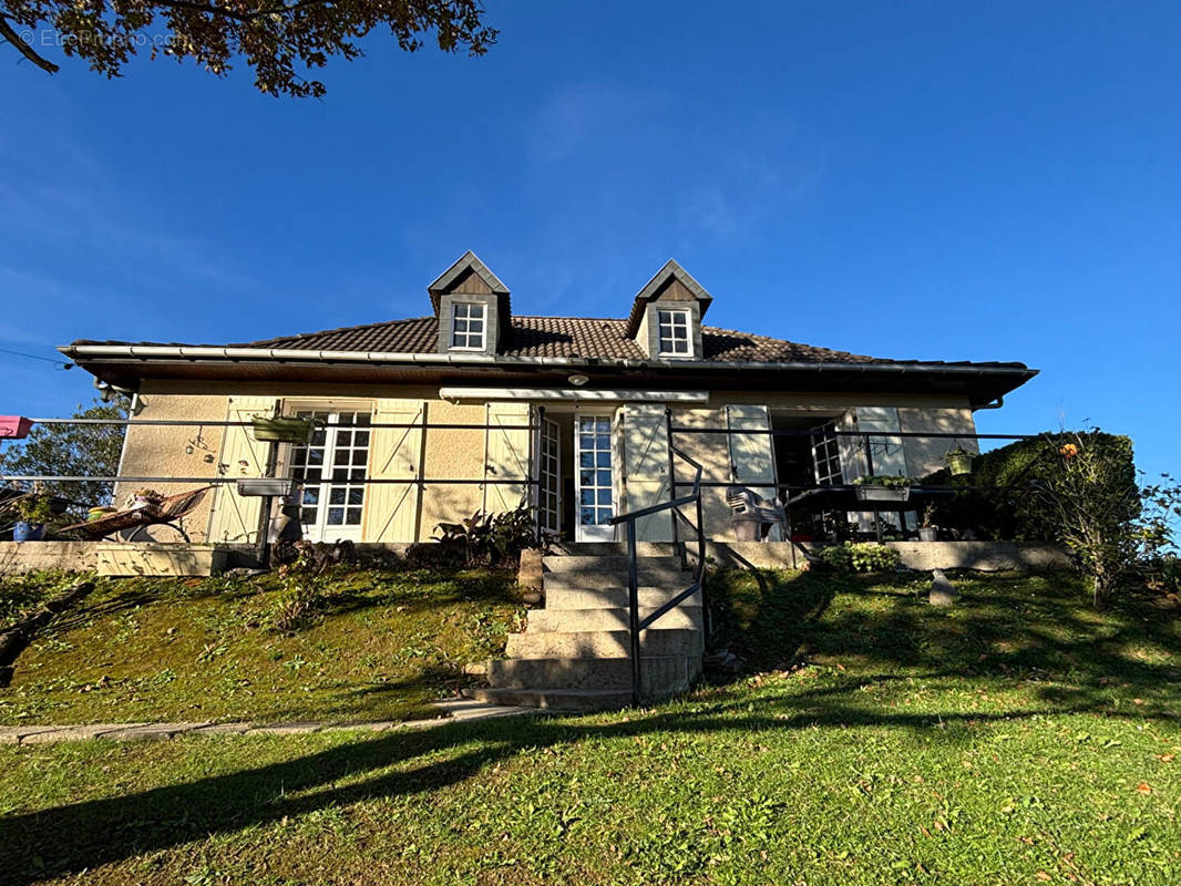 Maison à OLORON-SAINTE-MARIE