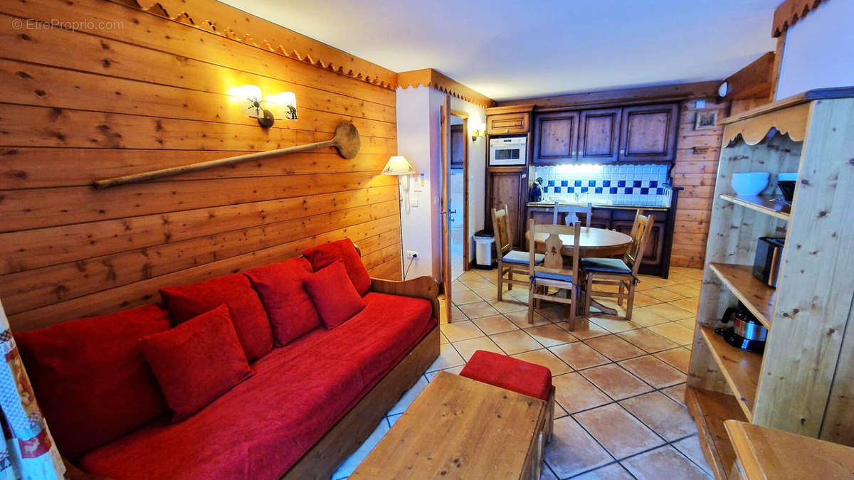 Appartement à LES CHAPELLES