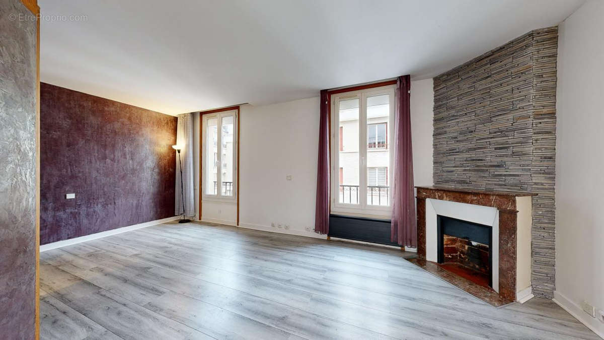 Appartement à NANTERRE