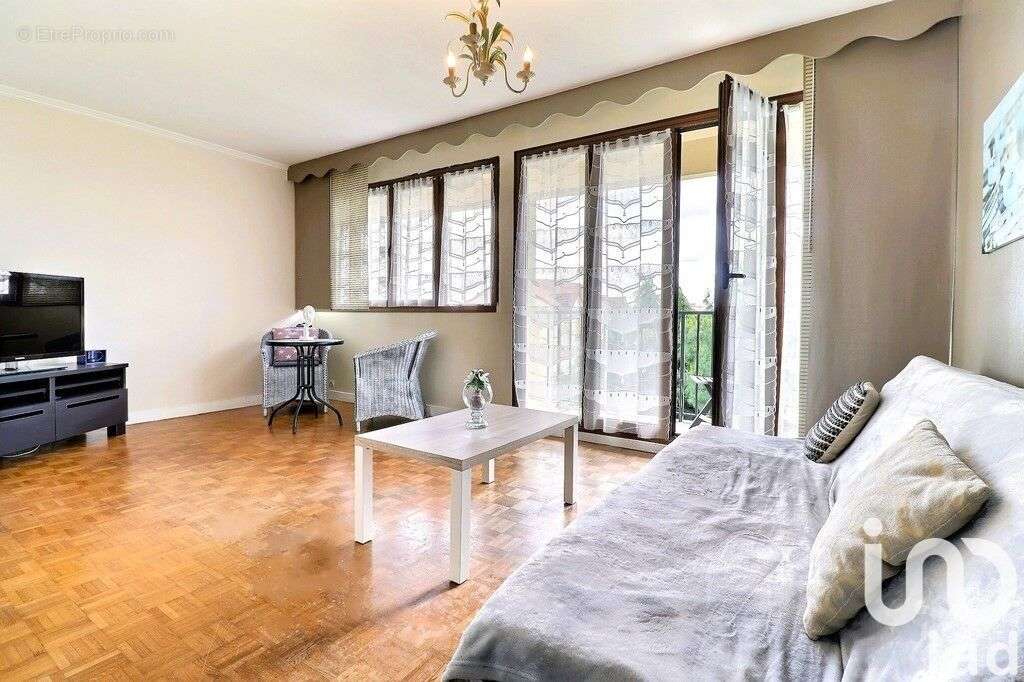 Photo 4 - Appartement à NEUILLY-SUR-MARNE