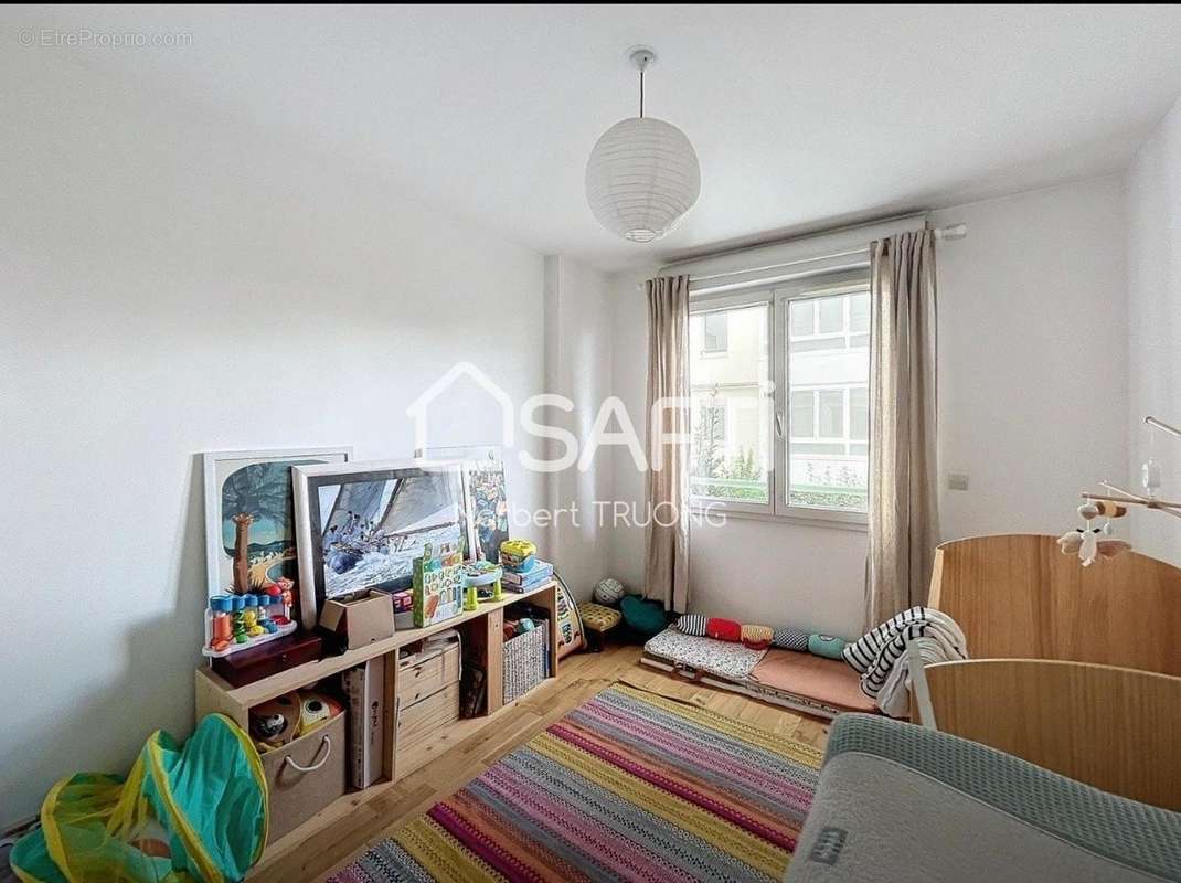 Photo 6 - Appartement à ISSY-LES-MOULINEAUX