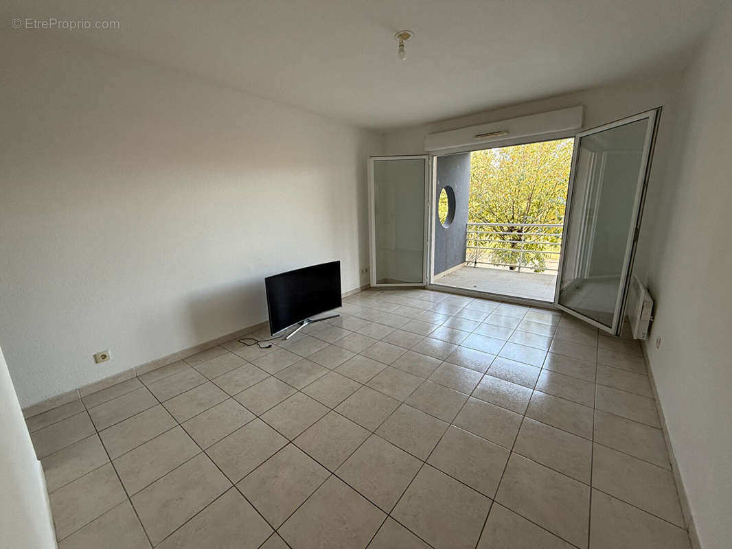 Appartement à BAHO