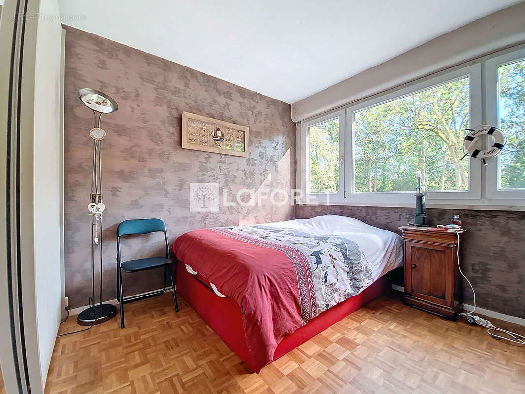 Appartement à VERNEUIL-SUR-SEINE