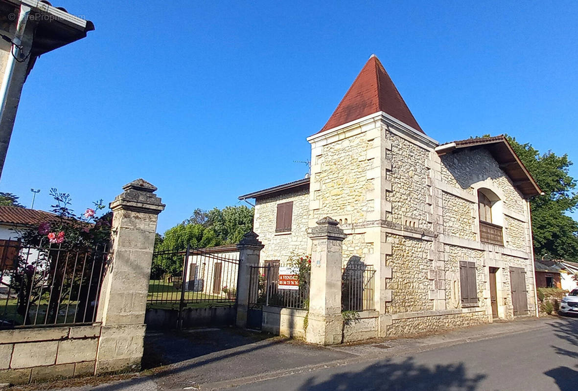 Maison à VENSAC