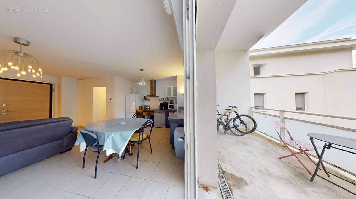 Appartement à SAINT-MARTIN-LE-VINOUX