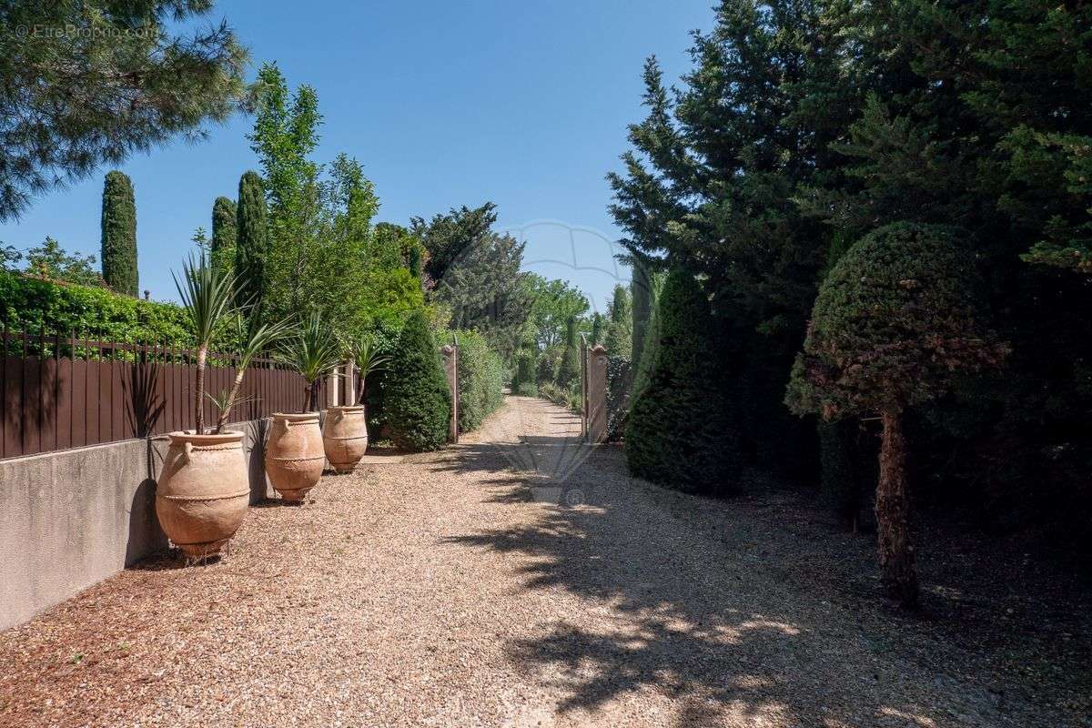 Maison à MAUSSANE-LES-ALPILLES