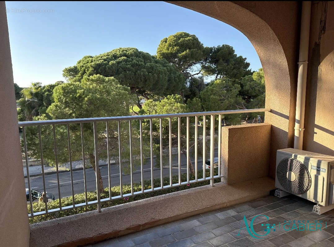 Appartement à HYERES