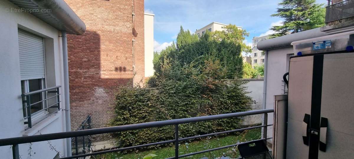 Appartement à AUBERVILLIERS