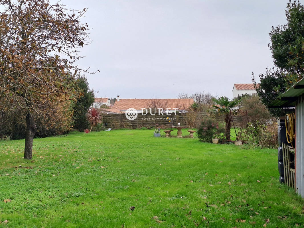 Terrain à SAINT-GILLES-CROIX-DE-VIE