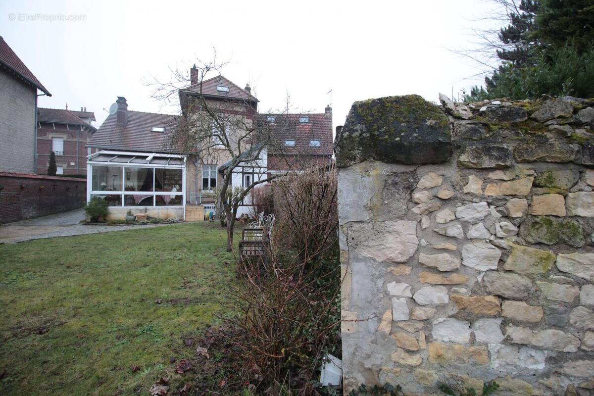 Maison à COMPIEGNE