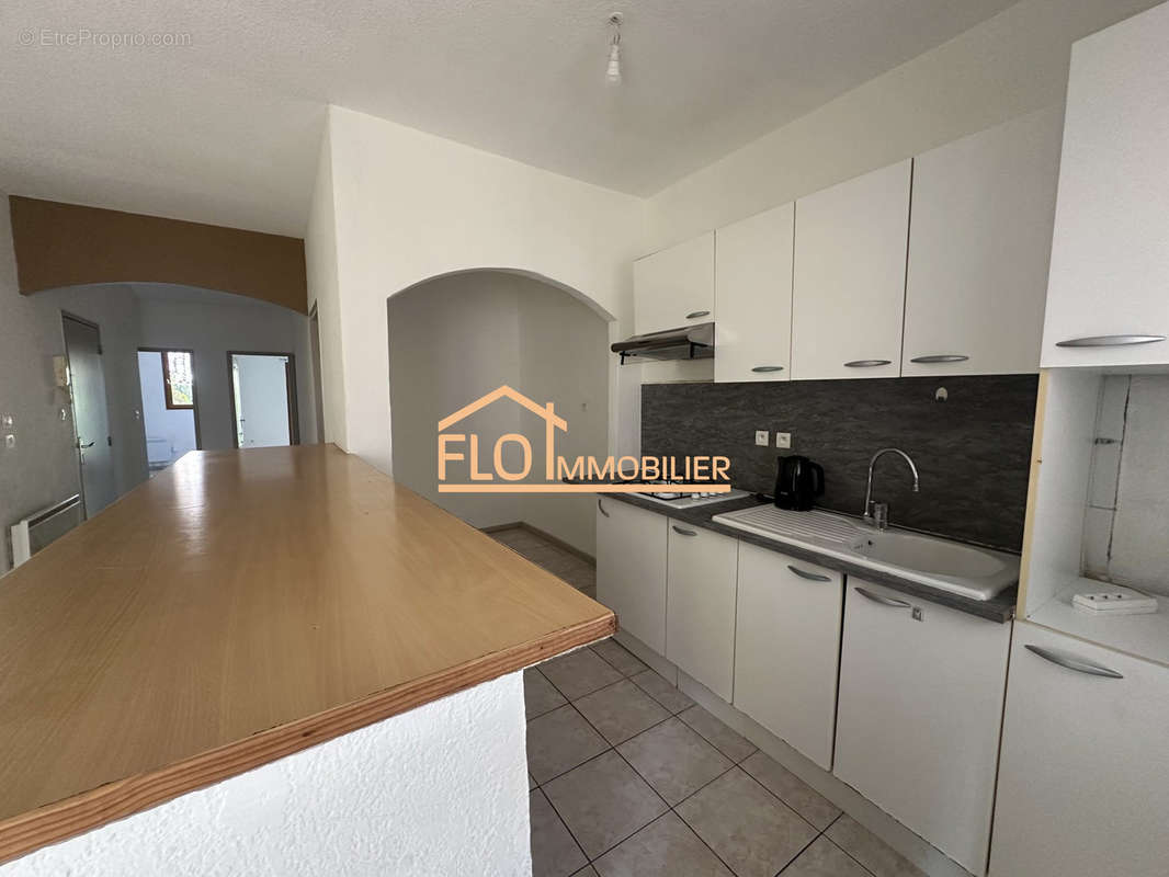 Appartement à FLORENSAC