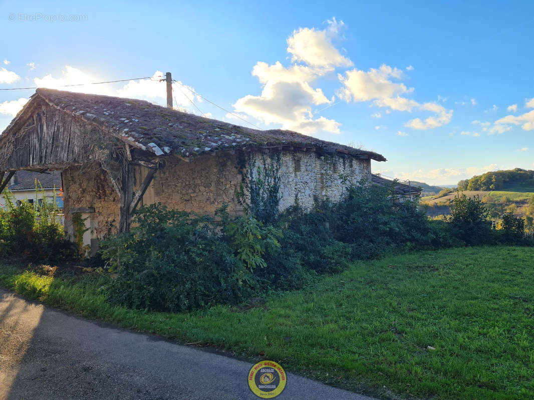 Maison à CLAIRAC