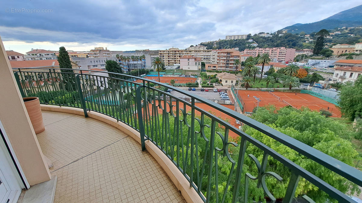 Appartement à MENTON