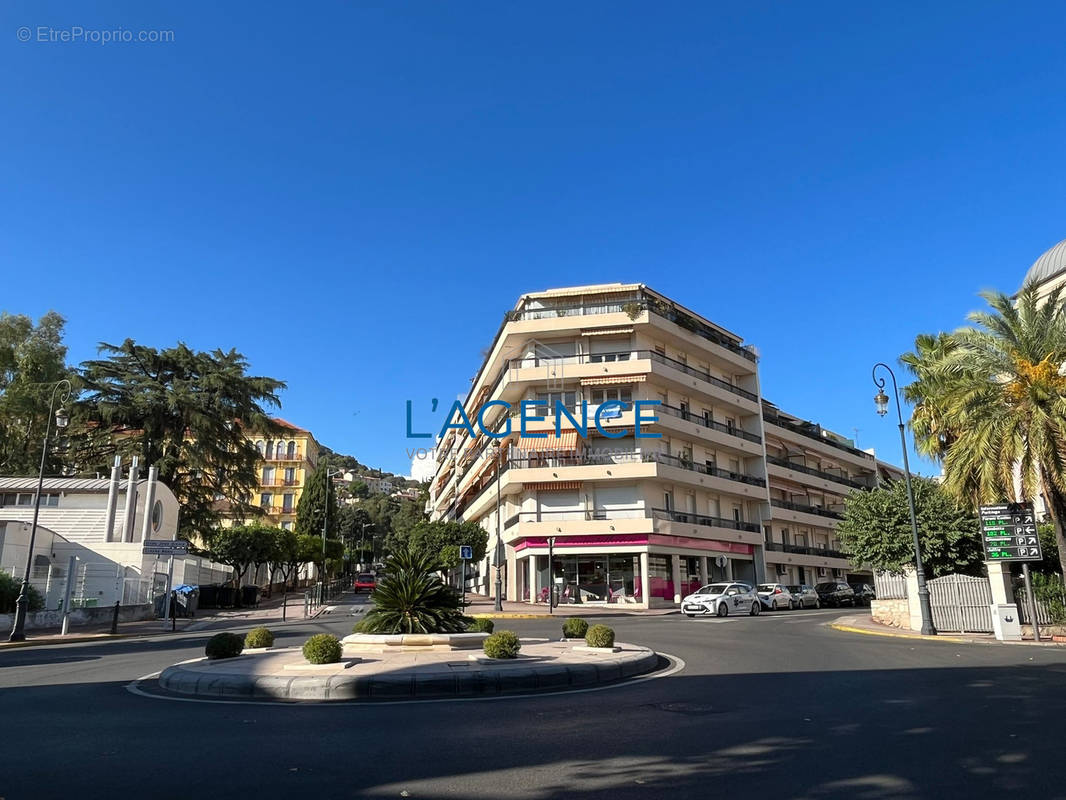 Appartement à HYERES