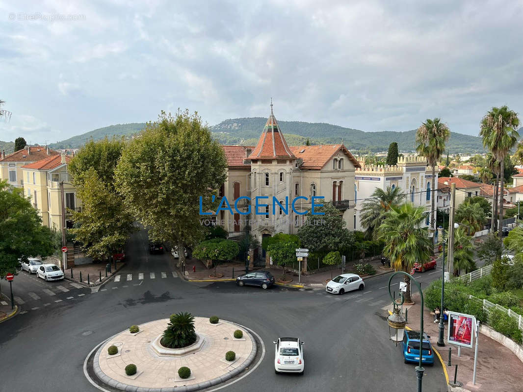 Appartement à HYERES