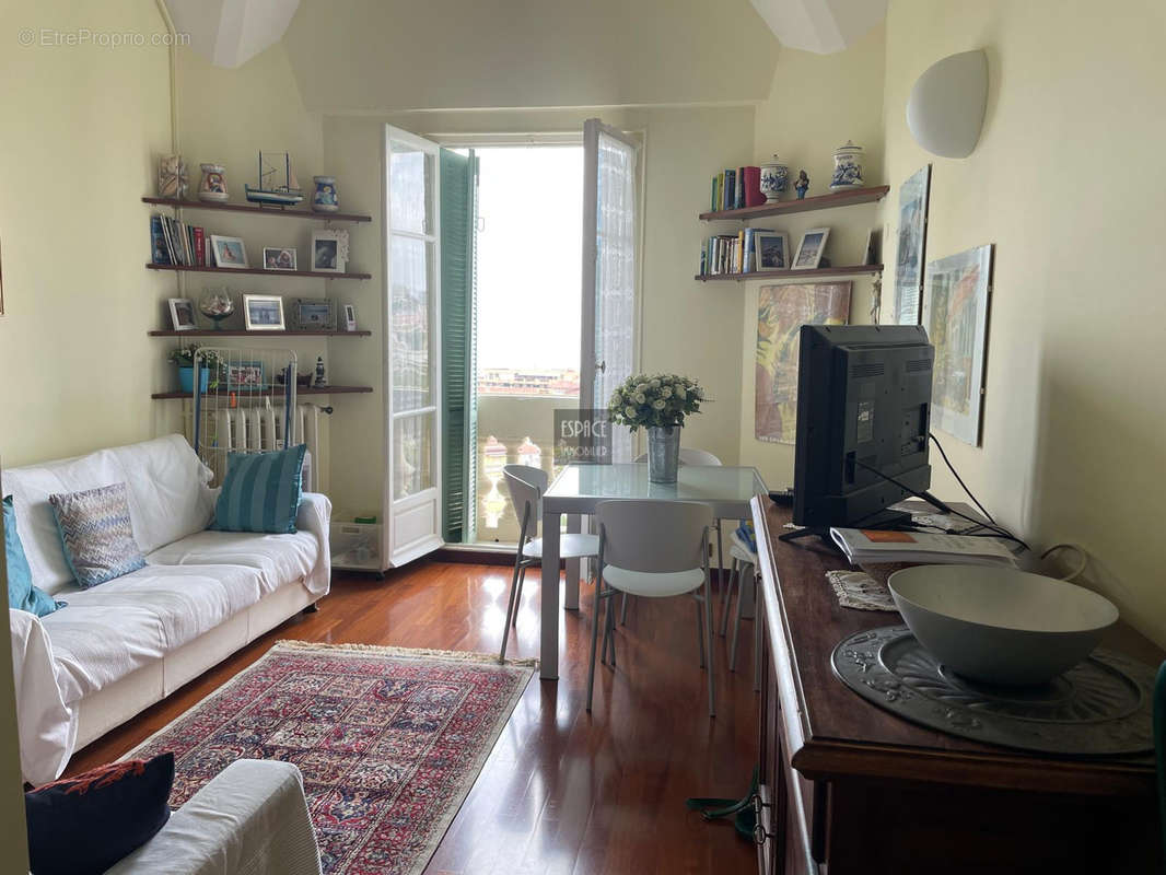 Appartement à MENTON