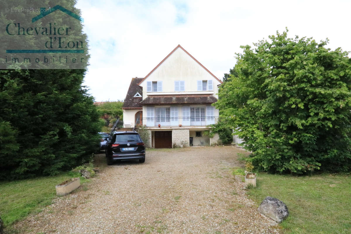 Maison à TONNERRE