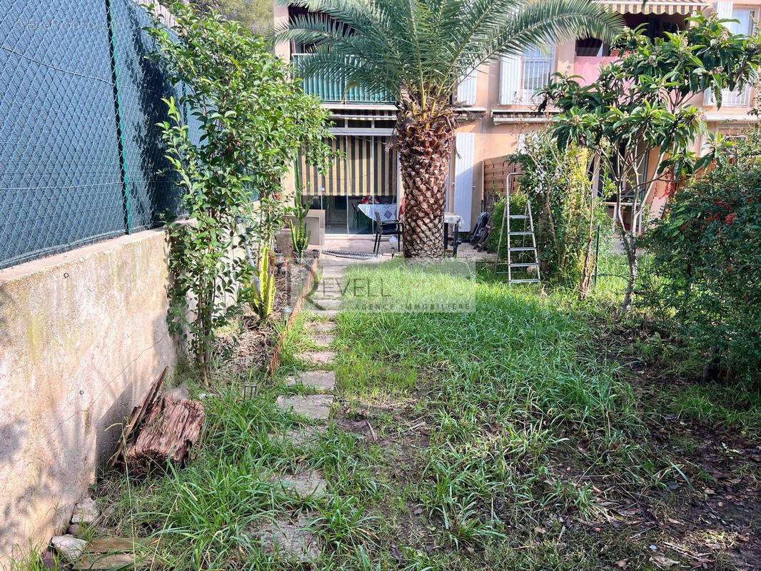 Appartement à VILLENEUVE-LOUBET