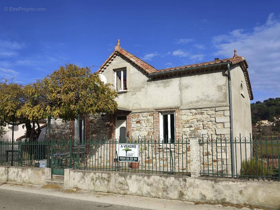 Maison à LAVAL-PRADEL