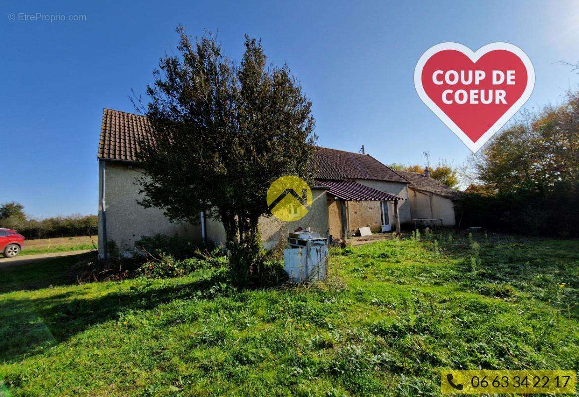 Maison à LA GUERCHE-SUR-L&#039;AUBOIS